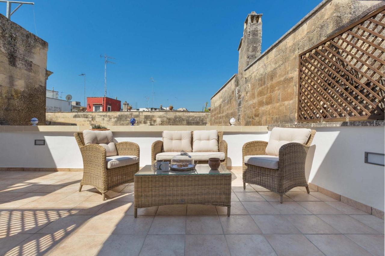 Mimi' Maison by BarbarHouse Lecce Bagian luar foto