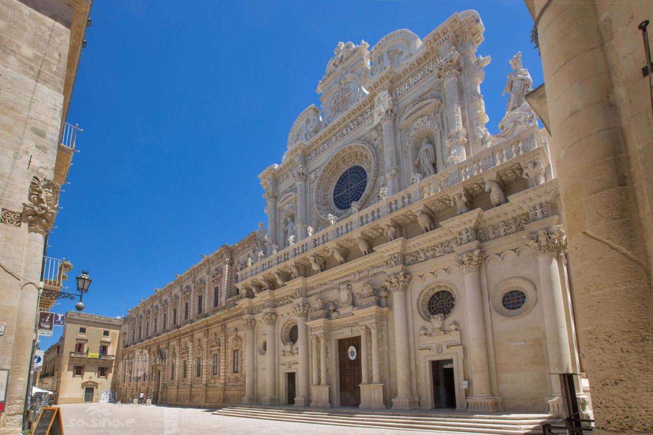 Mimi' Maison by BarbarHouse Lecce Bagian luar foto